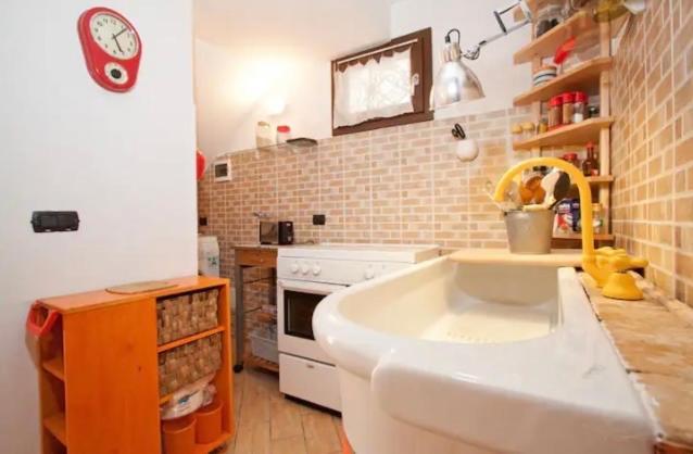 Case Vacanza Cipriano Spacious Apartment And Cosy Studio Monolocale Torretta  Bagian luar foto