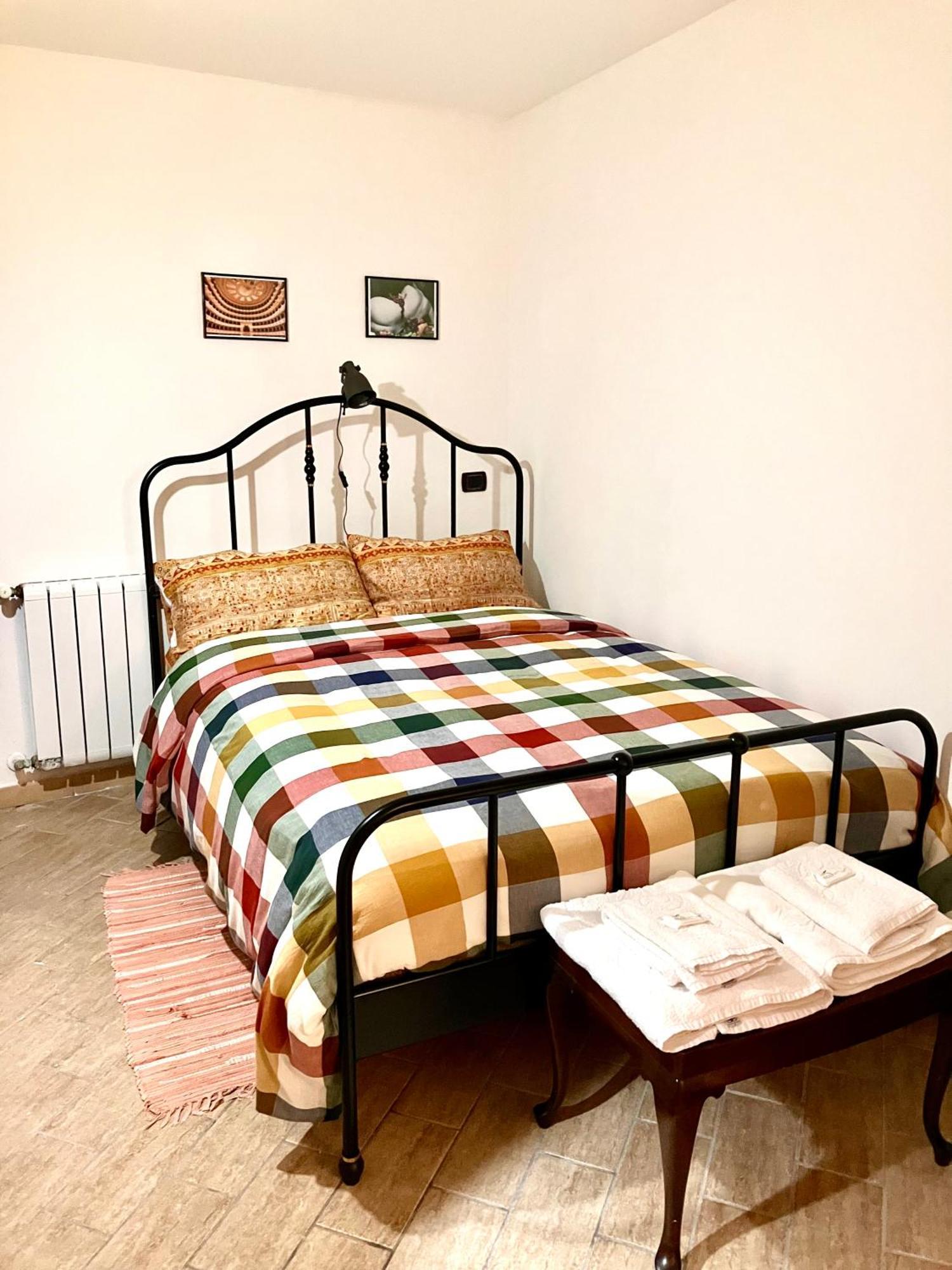 Case Vacanza Cipriano Spacious Apartment And Cosy Studio Monolocale Torretta  Bagian luar foto