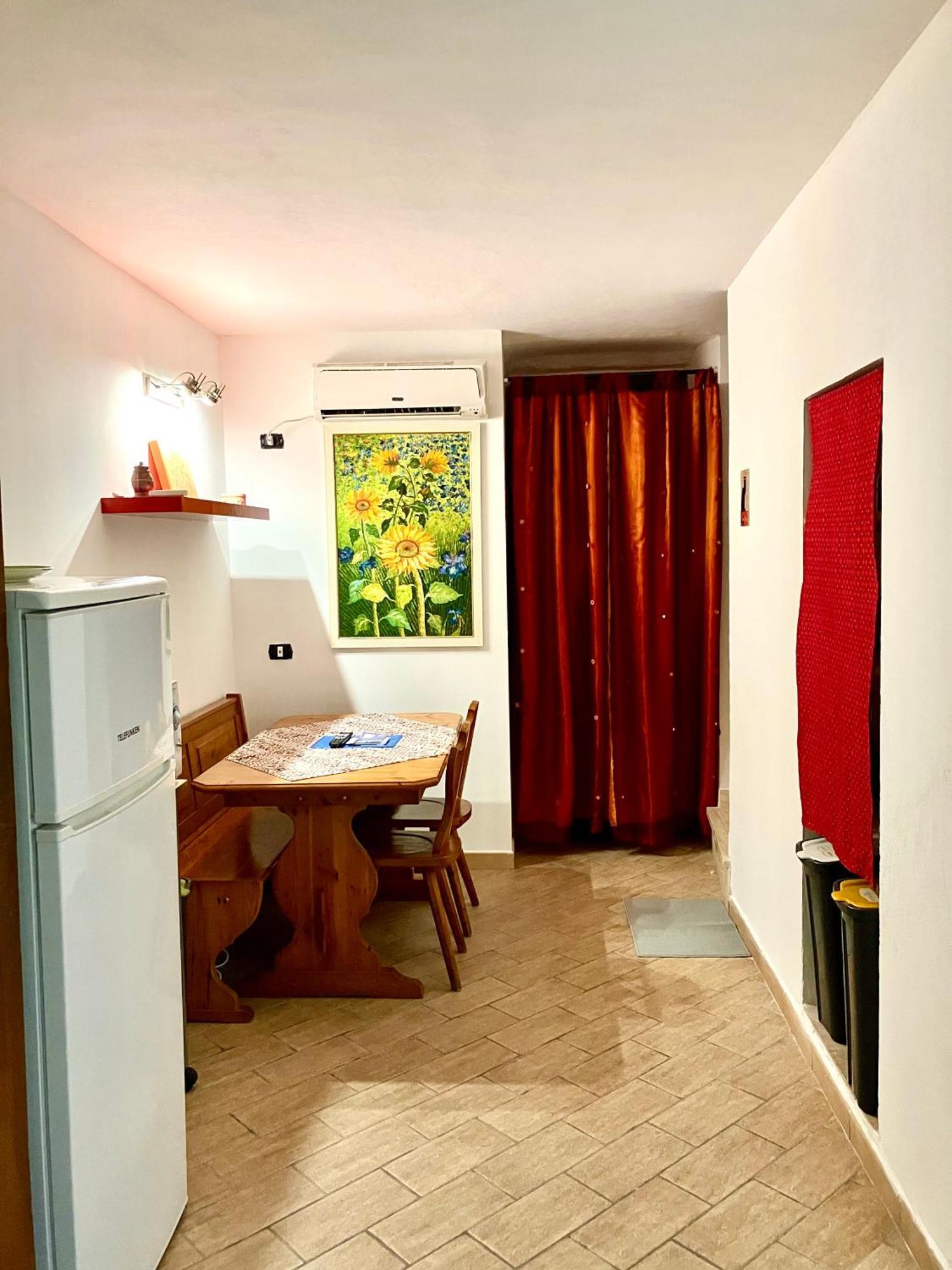 Case Vacanza Cipriano Spacious Apartment And Cosy Studio Monolocale Torretta  Bagian luar foto