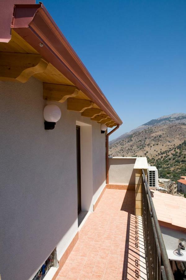 Case Vacanza Cipriano Spacious Apartment And Cosy Studio Monolocale Torretta  Bagian luar foto