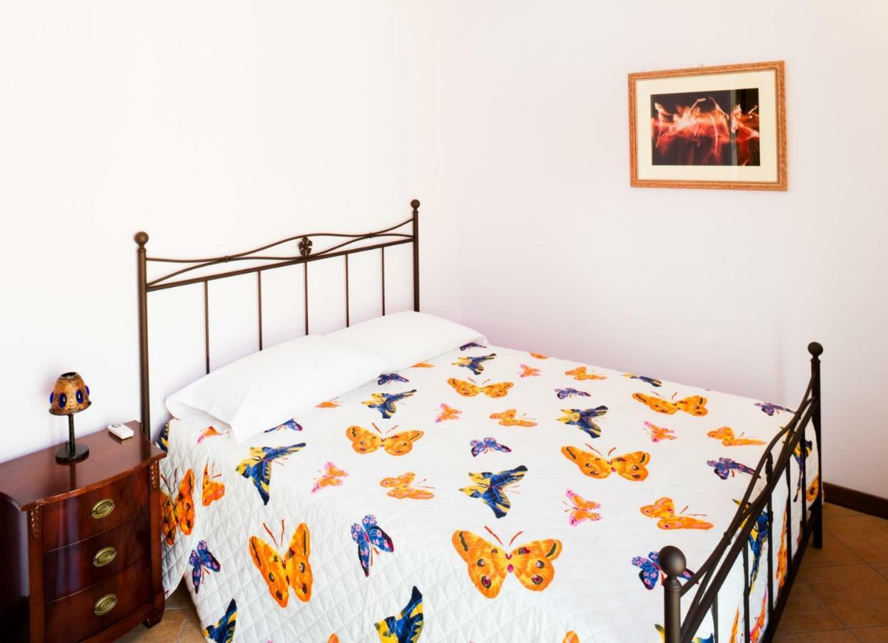 Case Vacanza Cipriano Spacious Apartment And Cosy Studio Monolocale Torretta  Bagian luar foto