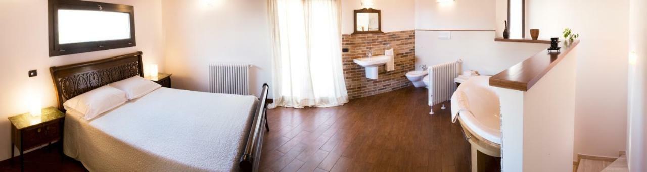 Casa Cipriano Large Beautiful Apt 120 M2 And Small Adorable Studio Monolocale 23 M2 Apartment Torretta  Bagian luar foto